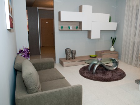 PROPOSTA 108-2 TRE AMBIENTI 108-1-2-3-4-5 LISTINO 17000,00 OUTLET 8800,00 Parete a Giorno “S/75” Mod. IRMA Laminato Olmo  Polimerico Lucido Bianco - cm. 270 x 59/35 –